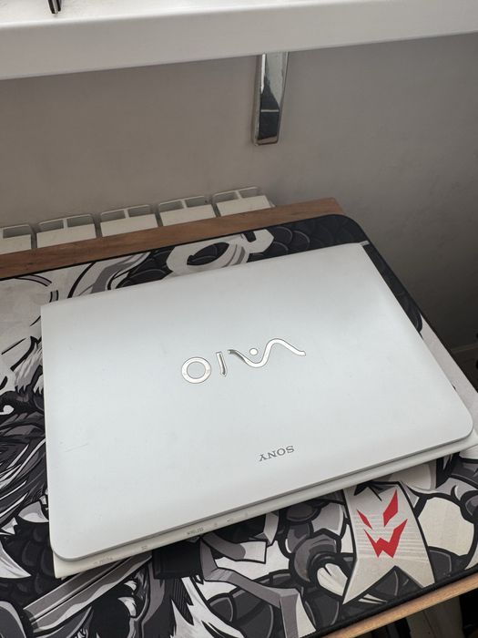 Продам sony VAIO i5