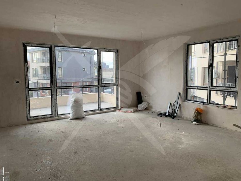 Тристаен апартамент в новострояща се сграда с квартал Бриз - 95465