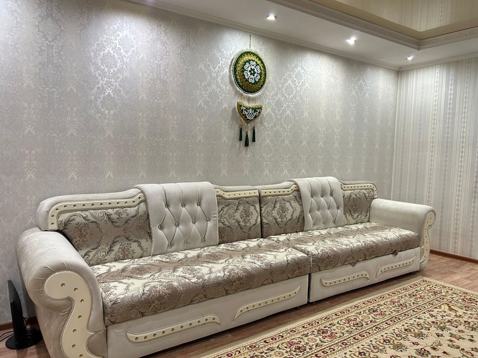 Продам диван в хорошем состоянии