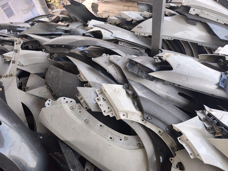 Крылья на корейские авто оптом