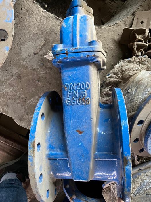 Задвижки в продаже