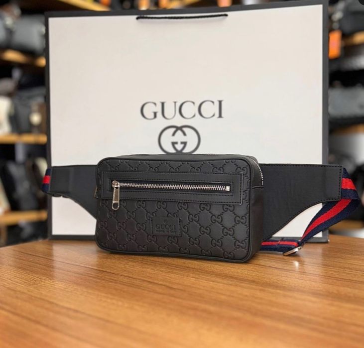 Мъжка чанта през рамо Gucci