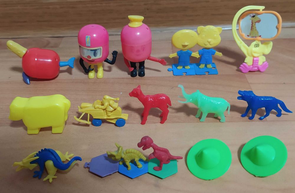 Игрушки из Киндер сюрприза