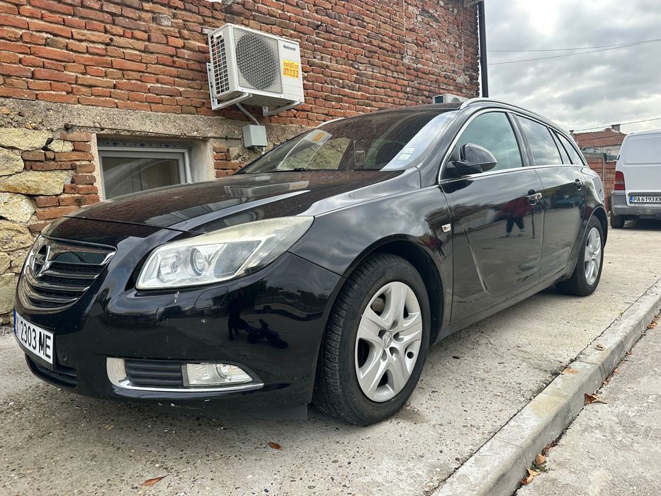 Opel Insignia 2000