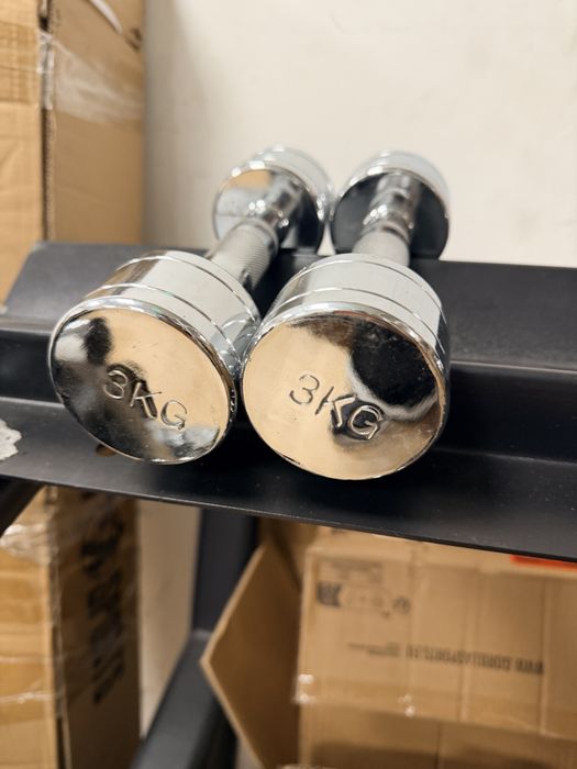 Set gantere fixe cromate noi 6 kg, 3 kg+3 kg=6 kg pret 100 lei