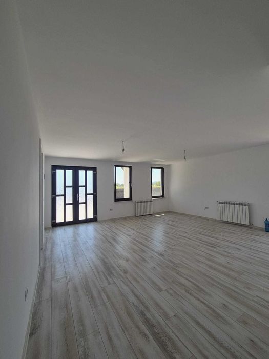 Casa de vanzare - Buhusi