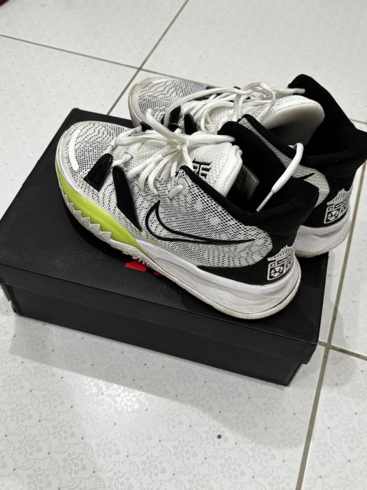 Баскетболный аяк киым сатылады