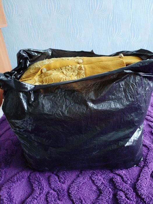 Отдам за литр масла, нуждающимся