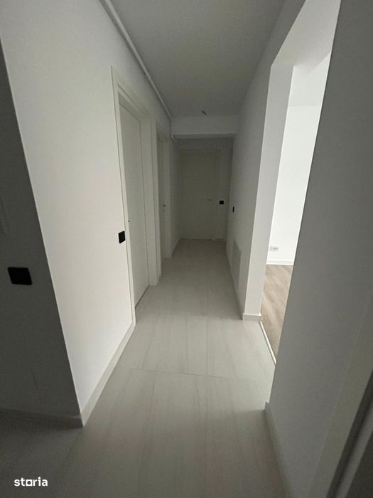 Apartament Cu 4 Camere/ Zona Albert/ Genial Residence/ Ploiesti — fotografia 2