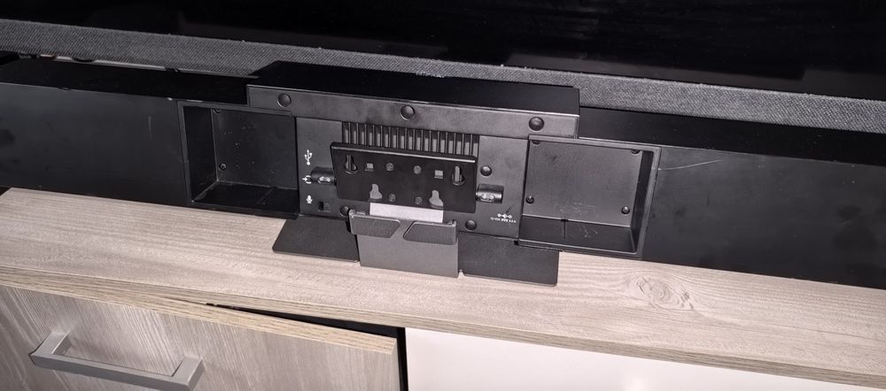 Poly Studio камера за конференция