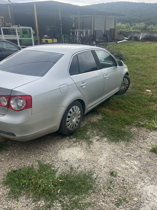 VOLKSWAGEN Jetta 2008 — imagine 3