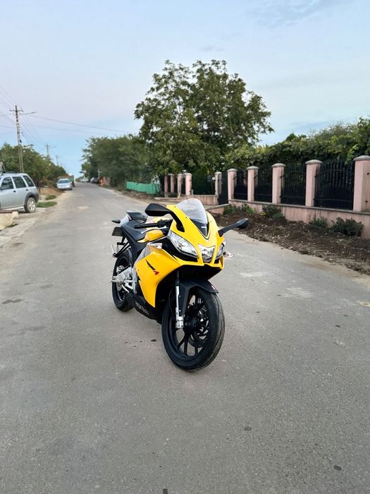 Aprilia rs4 125 cc