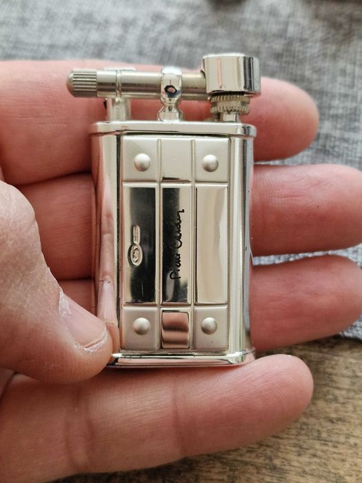 Колекционерски запалки и писалка