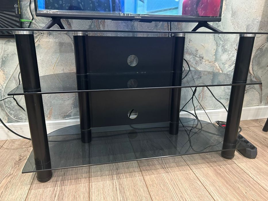 Тумба под телевизор