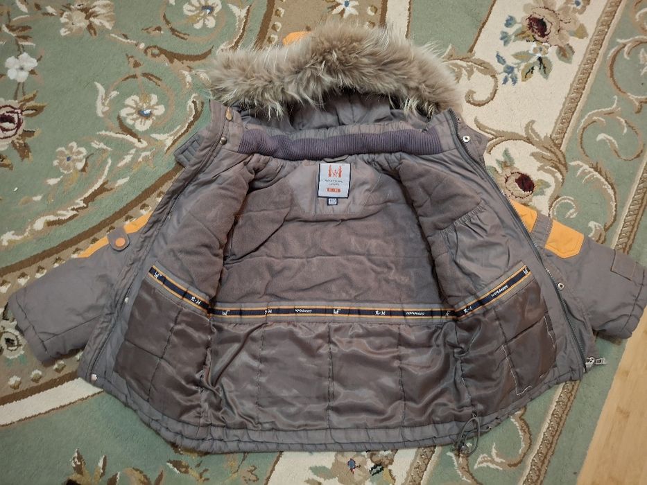 Куртка 6 - 7 лет