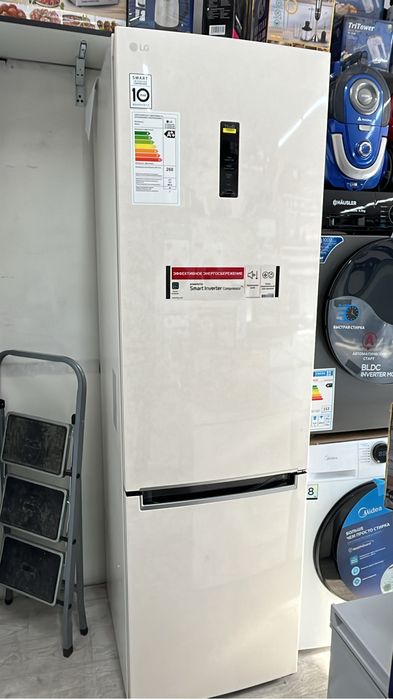 Продам холодильники новые с гарантией