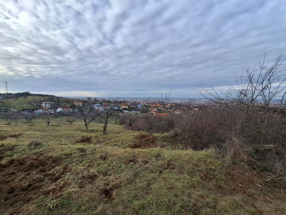 Teren Piersicilor Oradea, cu toate utilitățile