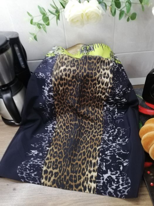 Fusta Elie Tahari din mătase naturala mas 38-40