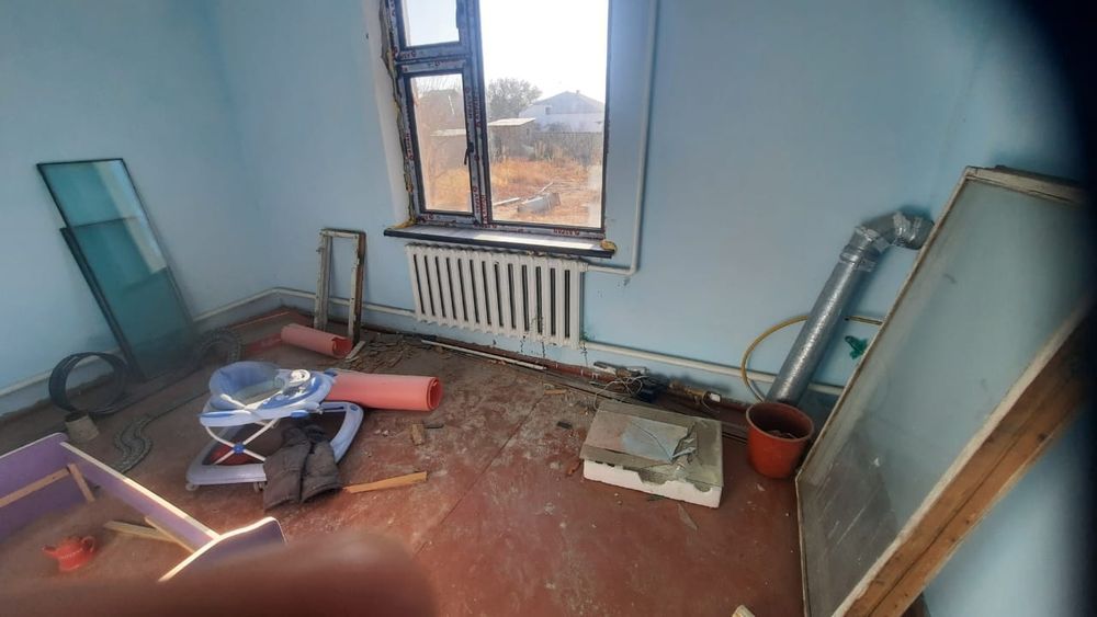 батарей чугунный, печь труба  срочно.