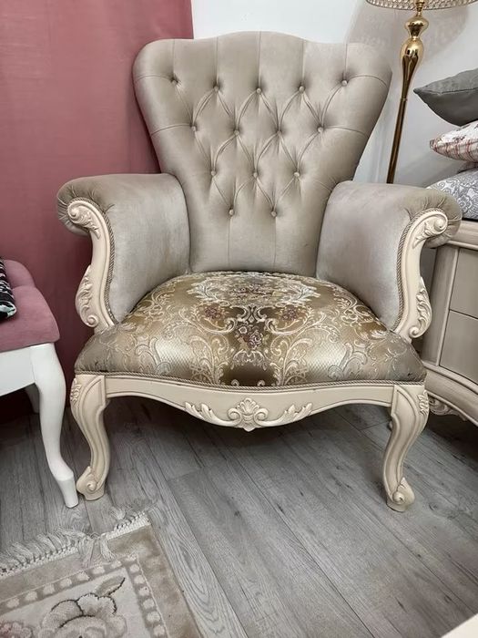 Scaune tip fotoliu in stil vintage