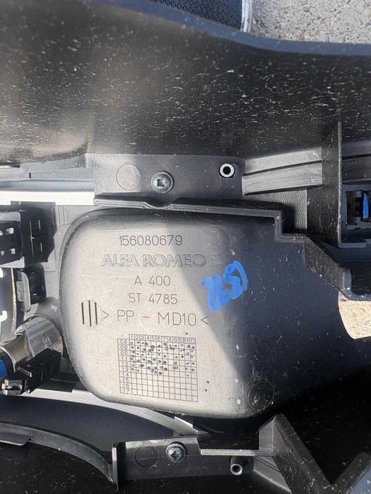 Consola centrala Alfa Romeo Mito 156080679