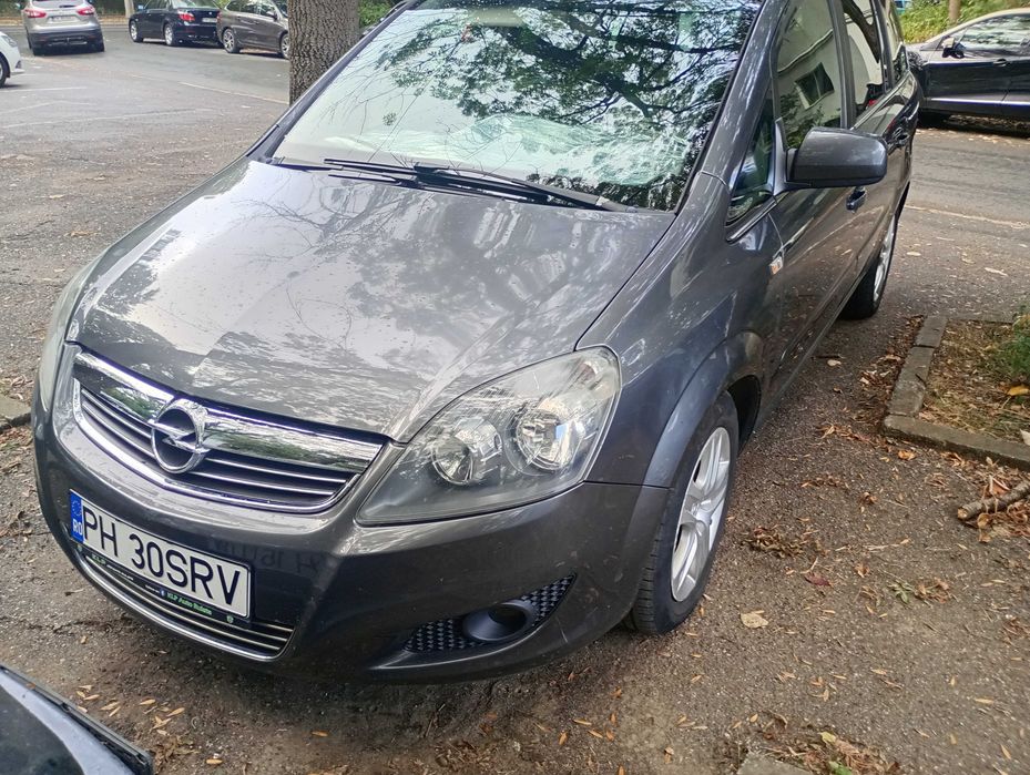 Vânzare autoturism monovolum