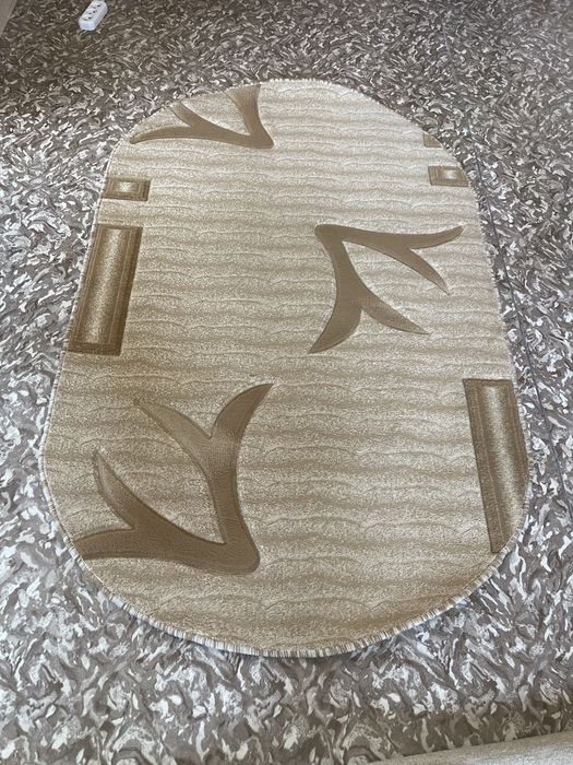 Ковры  3 штуки все разные по размеру