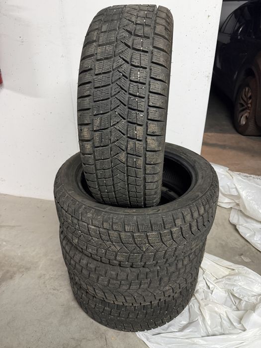 Anvelope iarna Firemax FM806 235/50 R19 103T , 4 bucati, dot 1025