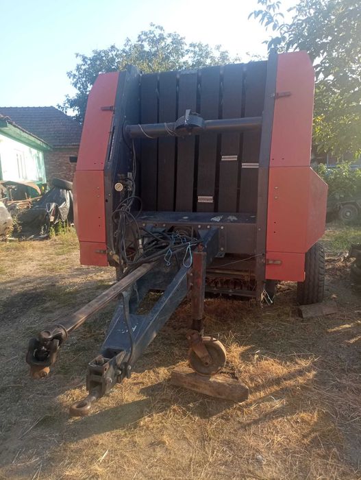 Presă de balotat, disc, coasa, grebla