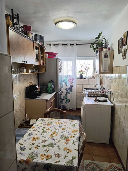 De vanzare apartanent.