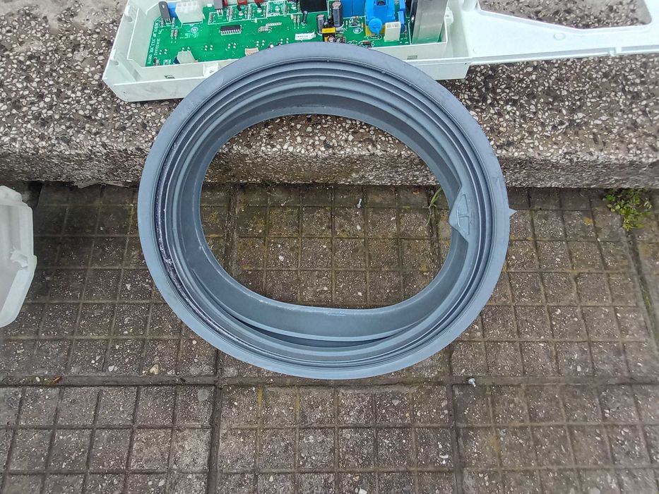 Продавам пералня  Daewoo DWD-8031 на части