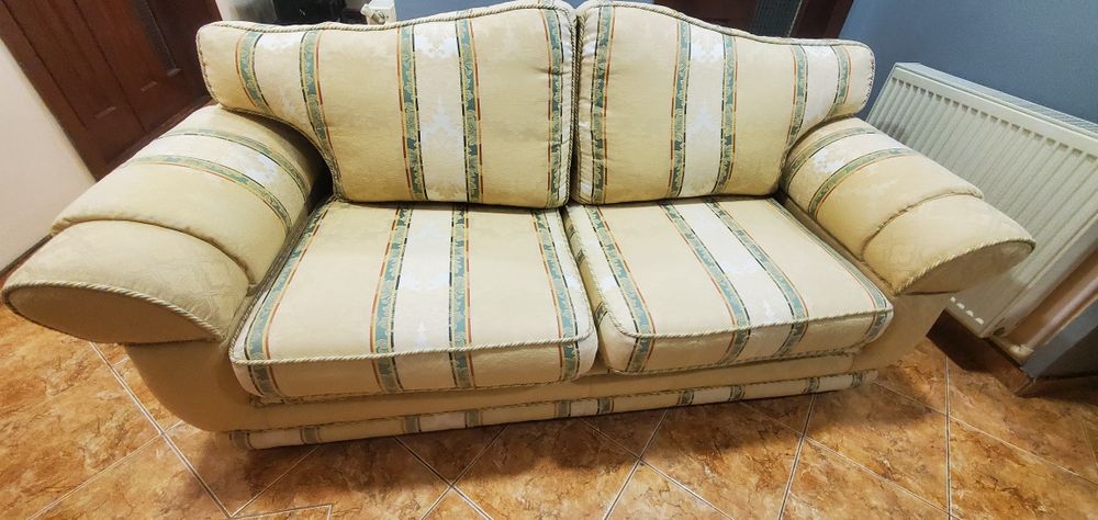 2x canapele (dublă și triplă) din catifea