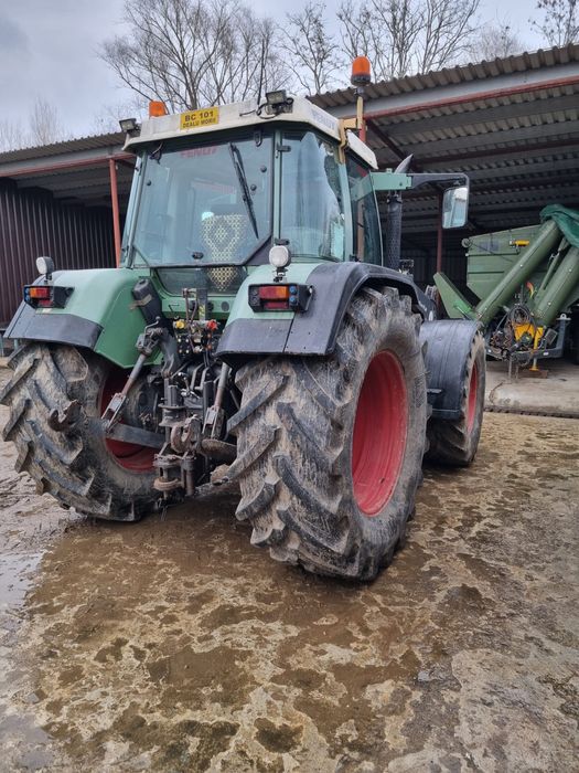Fendt Favorit 515c ,150 cp , cu incarcator frontal stoll