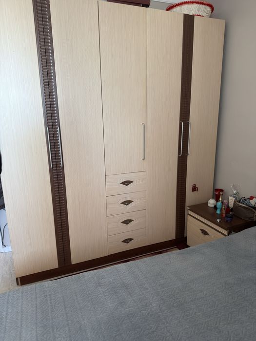 Продам спальный гарнитур