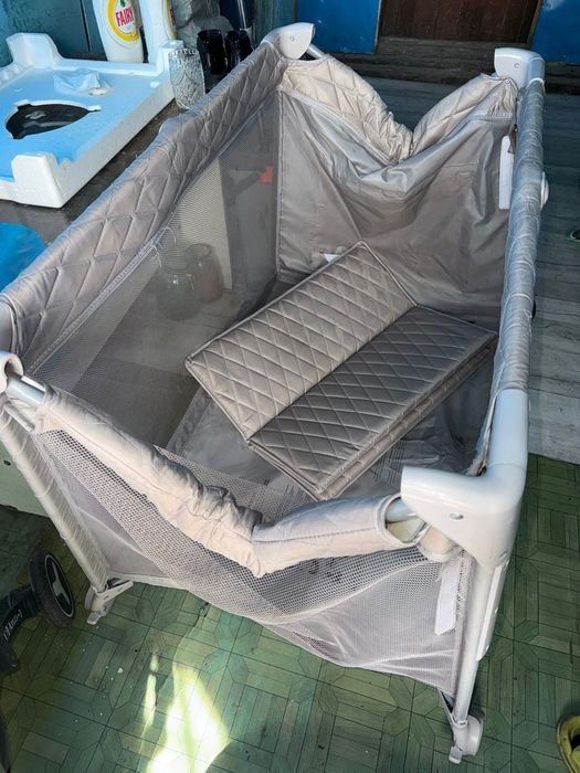 Продам манеж детский