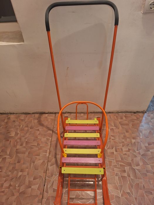 Продается   сани