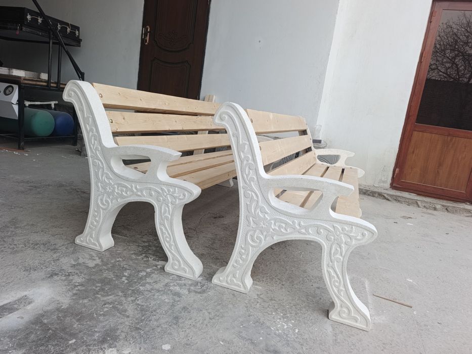 Скамейка, урна , кашпо