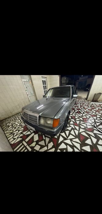 Mercedes 230llll