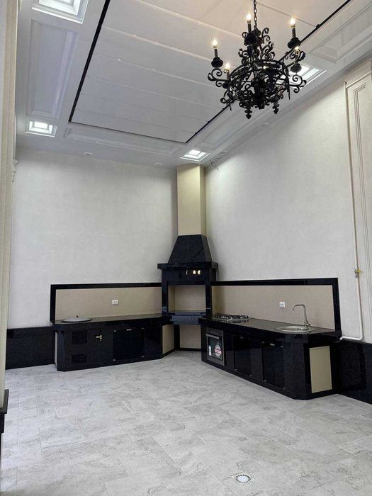 ПРОДАЕТСЯ ДОМ на Улица никитина 5,5 соток 450кв.м