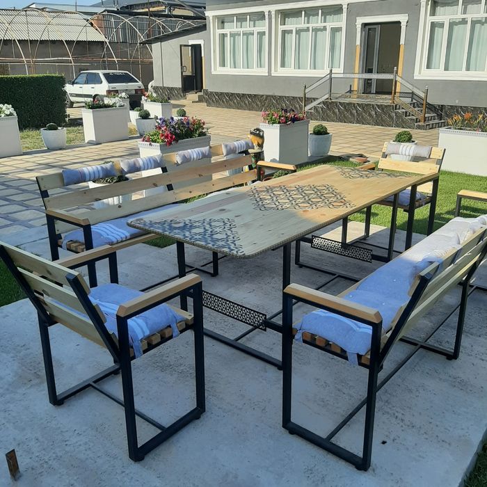 Продается дачный мебель.