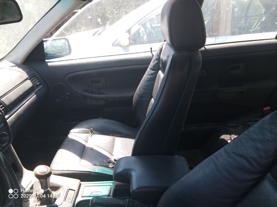 Продавам BMW e36 седан m44 b19 is на части