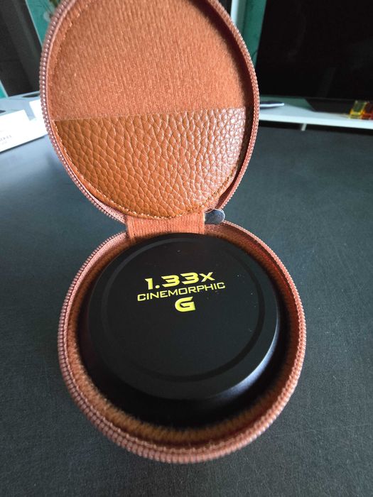 Freewell 1.33x Anamorphic Lens (Gold)