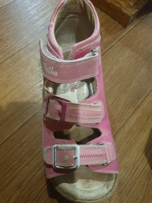 Сандалии детские