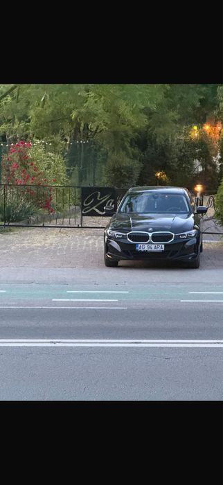 BMW Seria 3 2023 — imagine 31