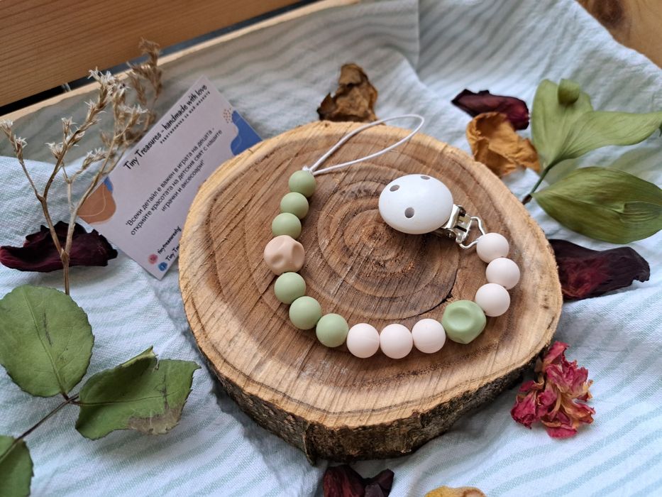 Клипс за биберон