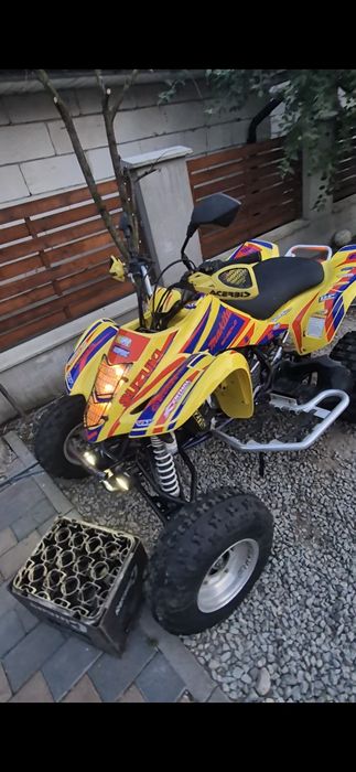 Vând quad suzuki ltz 400 cu acte nu yamaha raptor, polaris predator, trx, kfx, ltr,yfz cf moto can am ktm