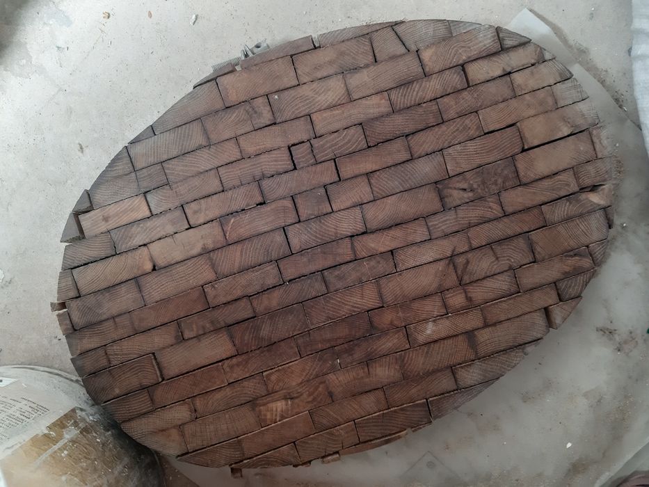 Кухонная доска деревяная.