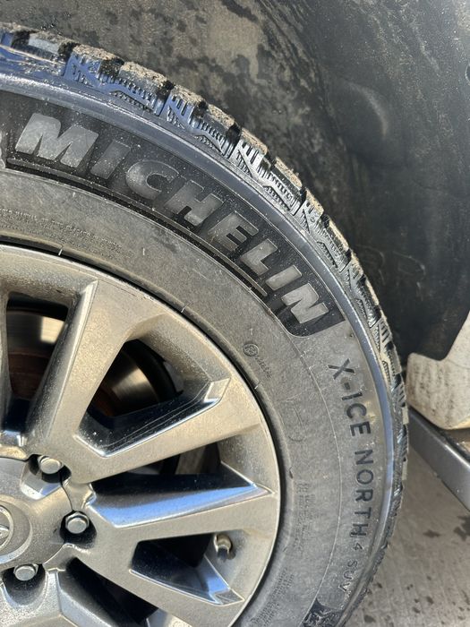 резинаот прадо michelin r18