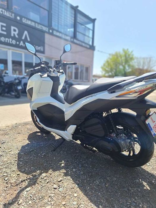 Scuter SYM JETX ABS + TCS !, 125 cc, Permis B! Rate !