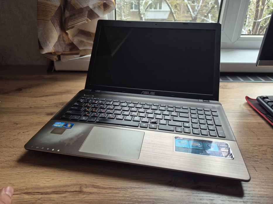 Продам ноутбук ASUS